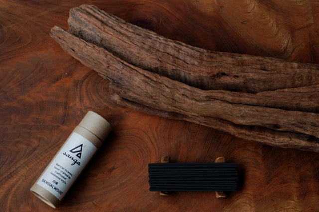 SANDALWOOD / Incense Sticks